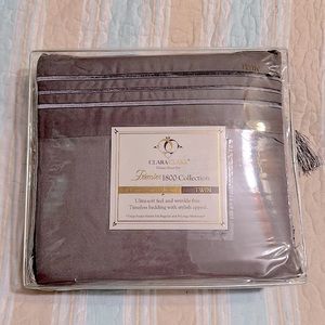 Clara Clark Sheet Set